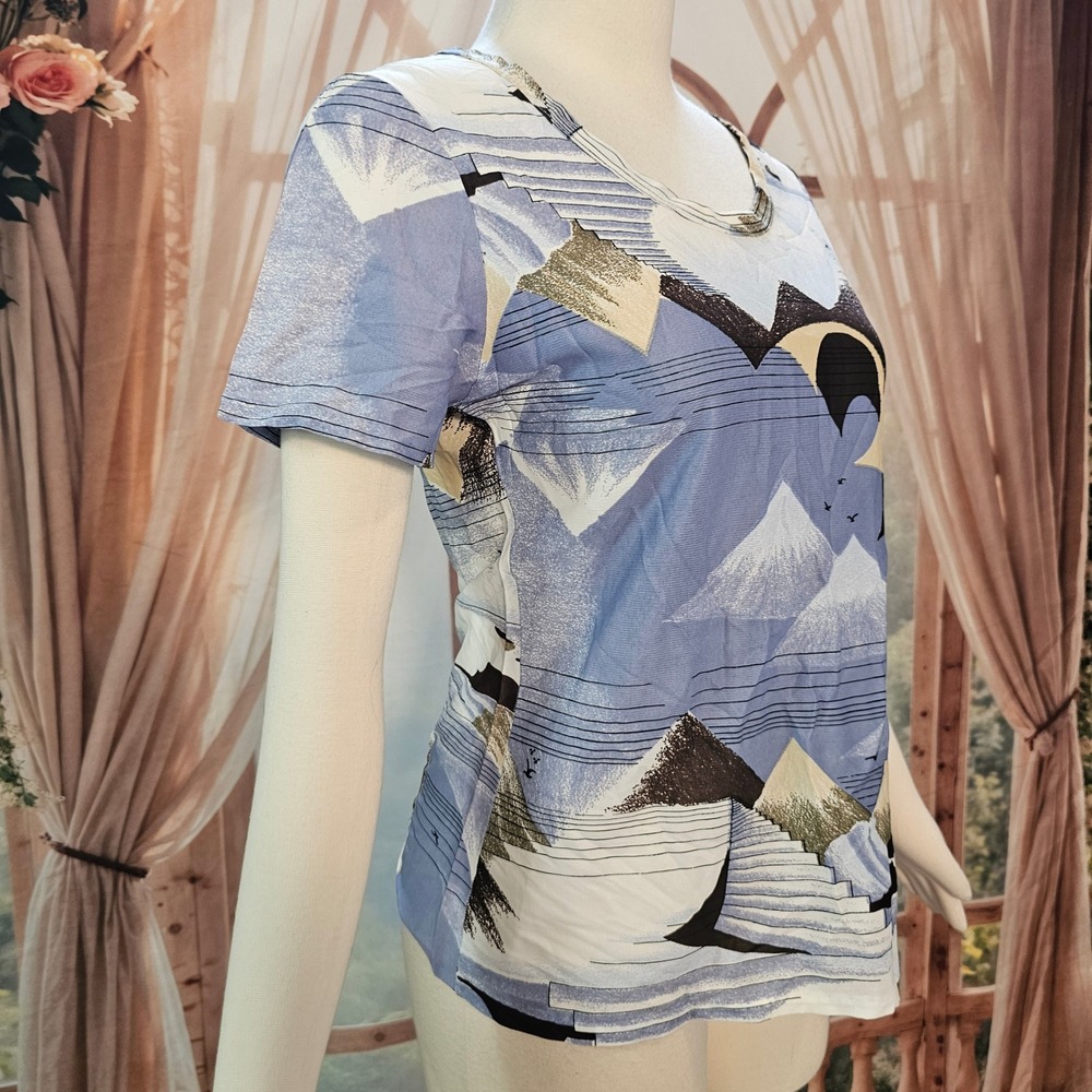 Vintage 1970s Top Shirt Merville Blue Beige Scenic Mountain Print Crew Neck - Picture 4 of 12